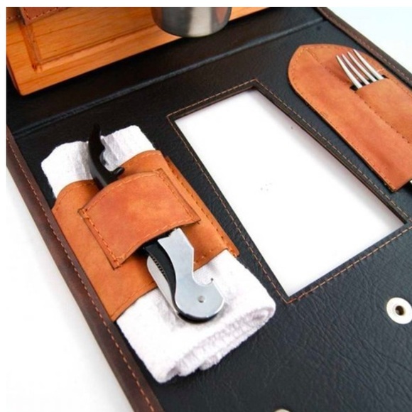 BRAND NEW!! 🔥❤️ROAST/ BARBECUE COMPLETE KIT ECO LEATHER & WOOD RESTING TABLE - - Picture 4 of 8